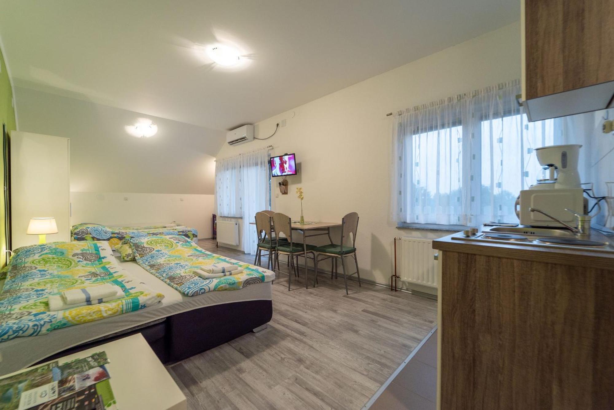 Studio Apartments Ante Rakovica Luaran gambar