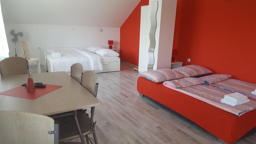 Studio Apartments Ante Rakovica Luaran gambar