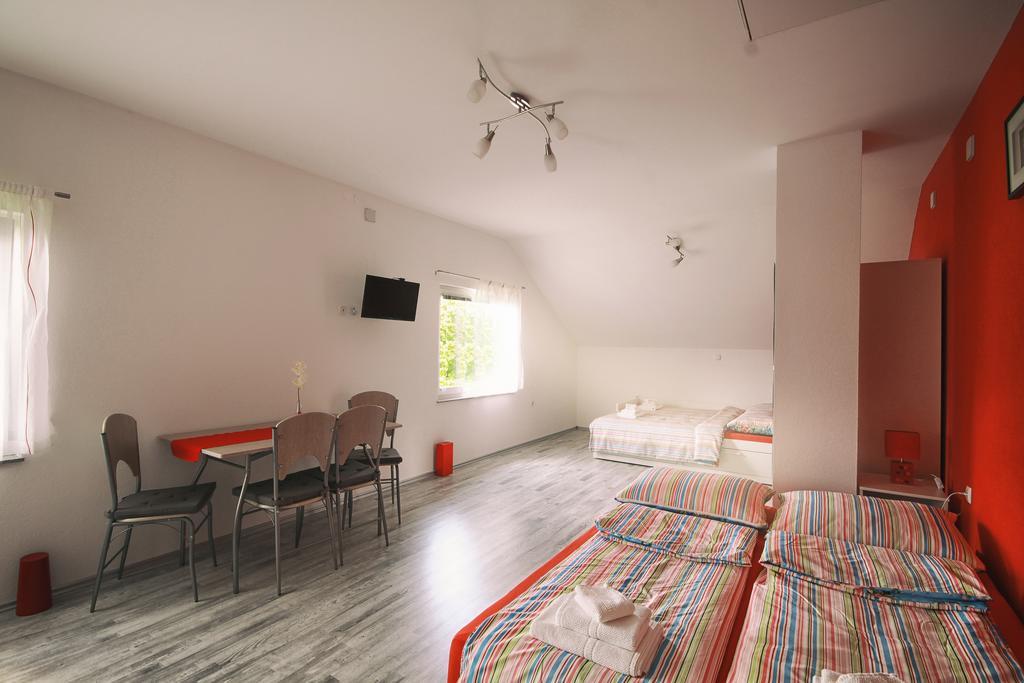 Studio Apartments Ante Rakovica Luaran gambar